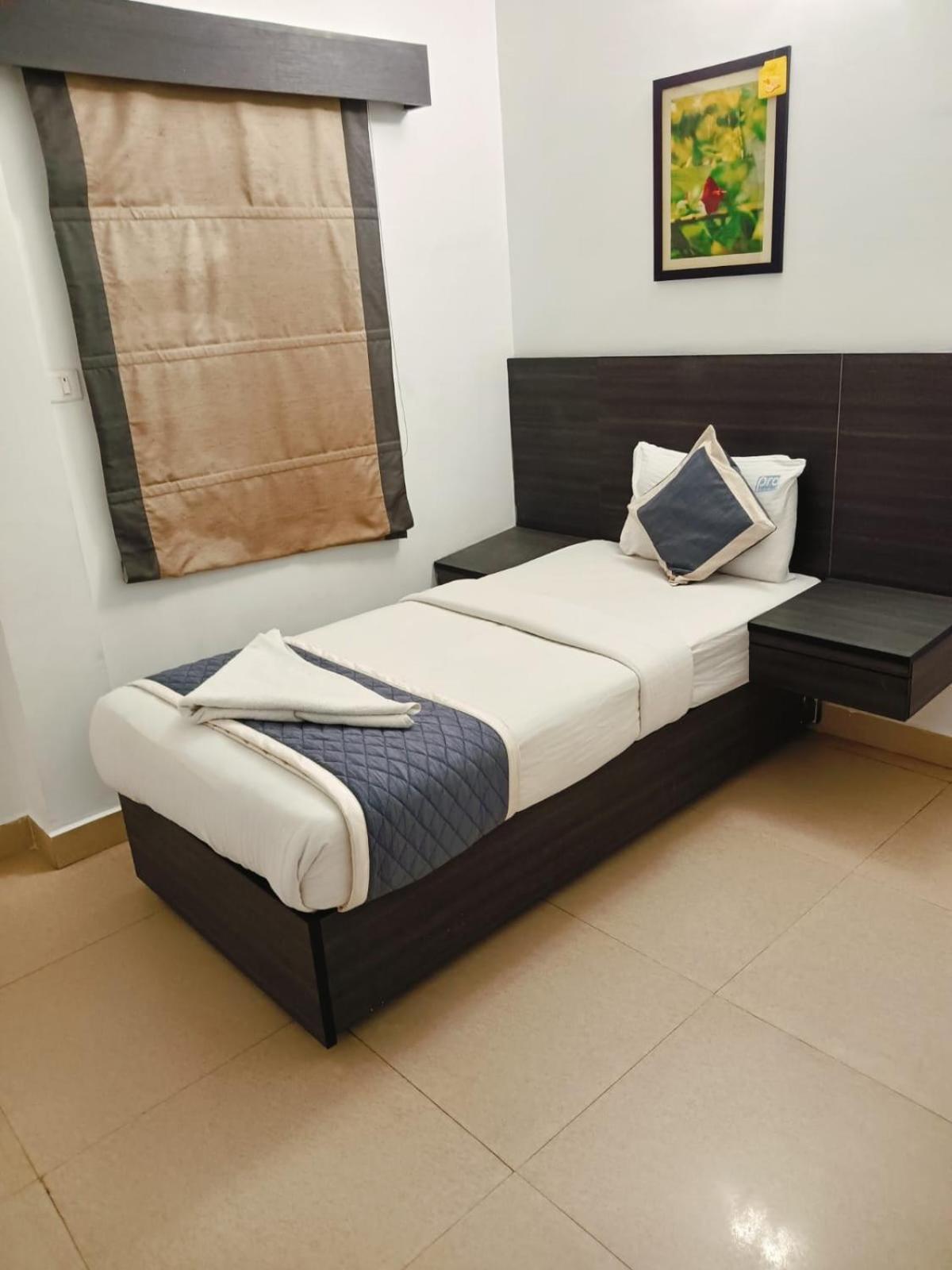 شيناي Stayeasy Tiruvanmiyur المظهر الخارجي الصورة